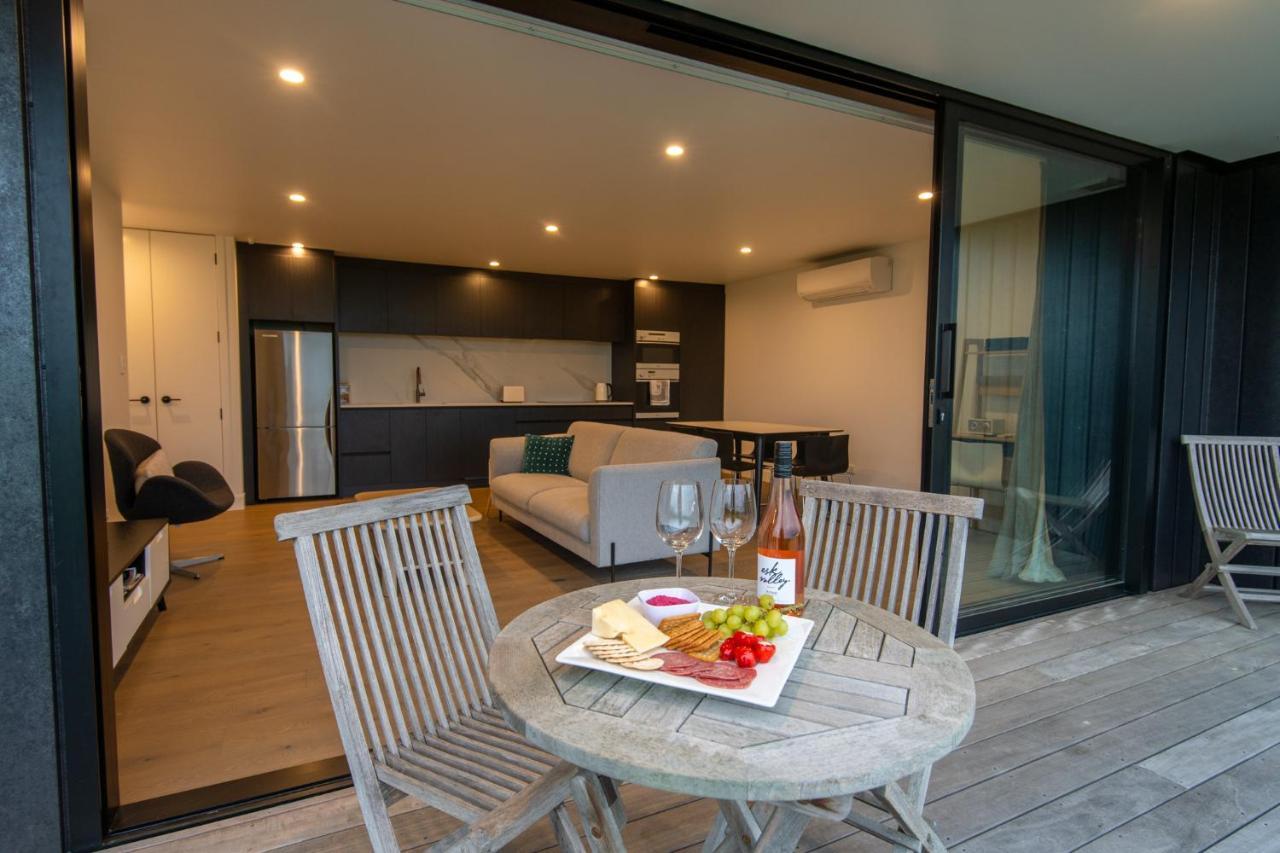 Apartment Blackbox