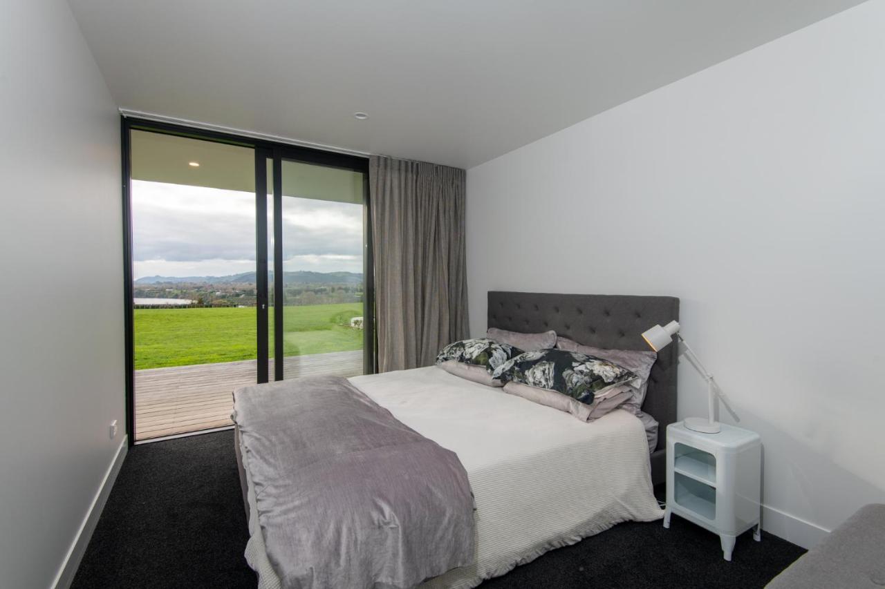 Apartment Blackbox